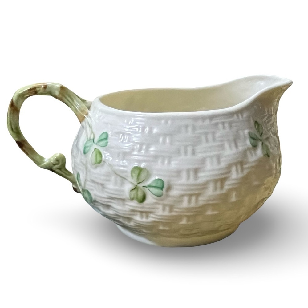 Vintage Belleek Shamrock Basketweave Tea Set - Picture 2 of 16